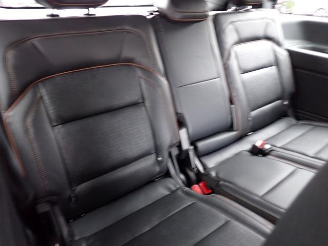 new 2025 Lincoln Navigator car, priced at $121,590