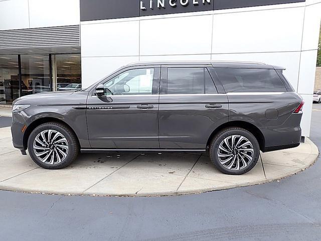 new 2025 Lincoln Navigator car, priced at $121,590