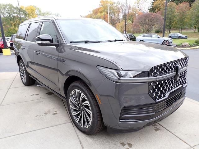 new 2025 Lincoln Navigator car, priced at $121,590