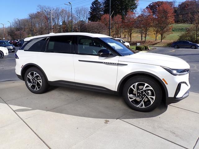 new 2024 Lincoln Nautilus car, priced at $63,035