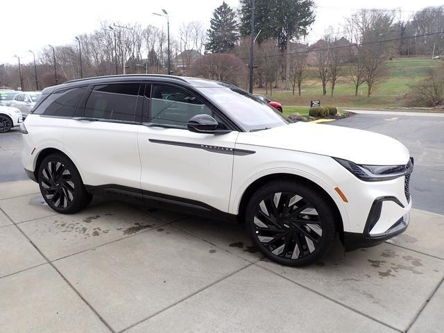 new 2024 Lincoln Nautilus car, priced at $70,200