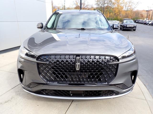 new 2025 Lincoln Aviator car, priced at $80,810