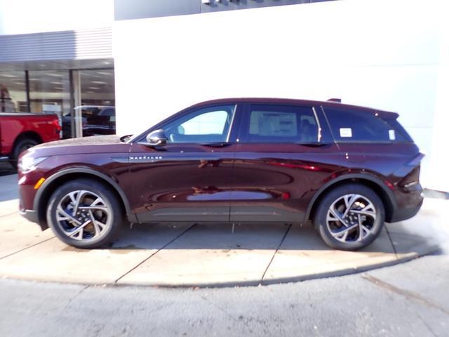 new 2025 Lincoln Nautilus car, priced at $64,020