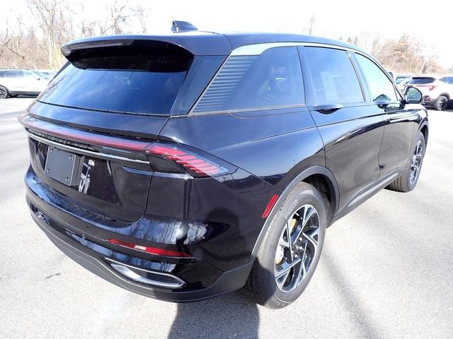 new 2025 Lincoln Nautilus car, priced at $56,735