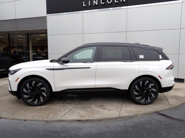 new 2024 Lincoln Nautilus car, priced at $67,470