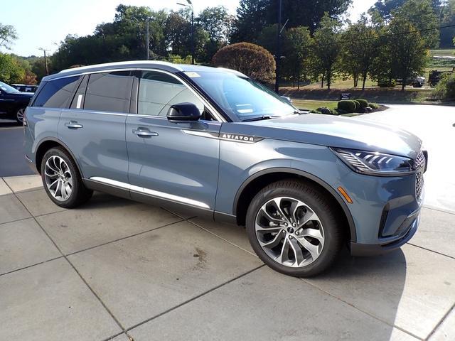 new 2025 Lincoln Aviator car