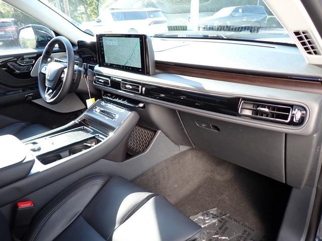 new 2025 Lincoln Aviator car