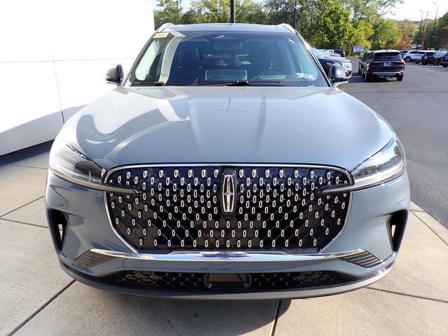 new 2025 Lincoln Aviator car