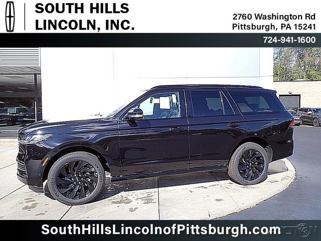 new 2025 Lincoln Navigator car, priced at $107,085