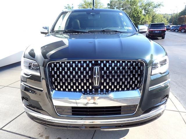 new 2024 Lincoln Navigator car