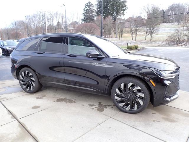 new 2025 Lincoln Nautilus car, priced at $72,160