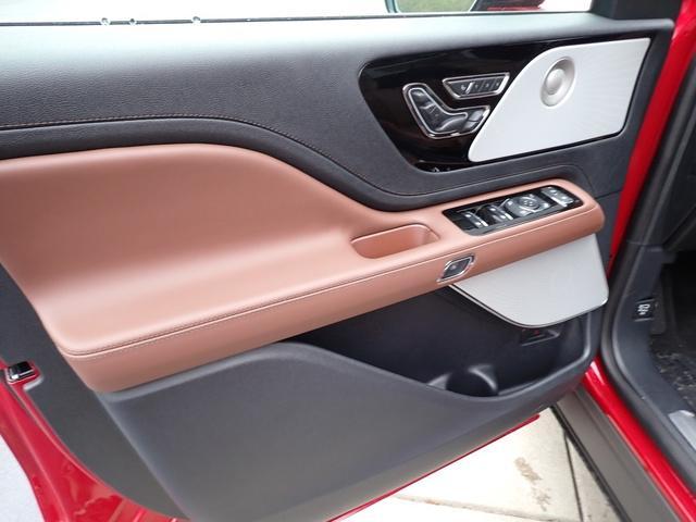 new 2026 Lincoln Aviator car, priced at $85,410