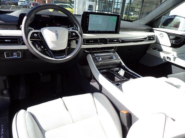 new 2025 Lincoln Aviator car, priced at $92,790