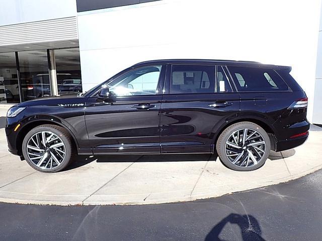 new 2025 Lincoln Aviator car, priced at $92,790