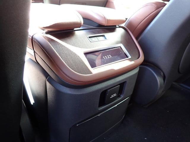 new 2025 Lincoln Navigator car, priced at $102,590