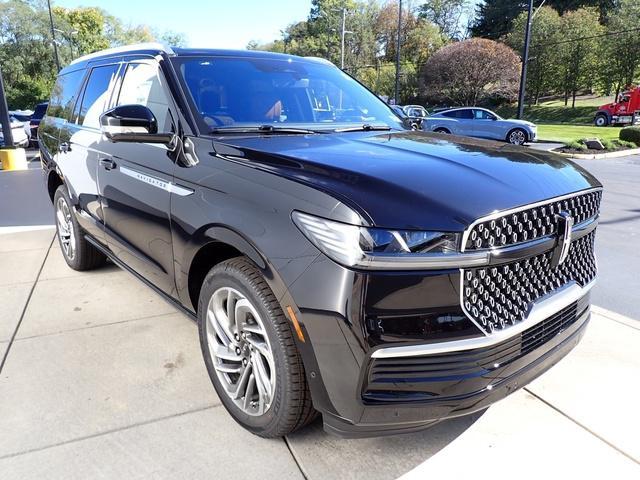 new 2025 Lincoln Navigator car, priced at $102,590