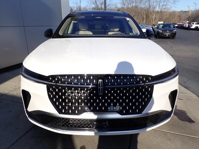 new 2025 Lincoln Nautilus car, priced at $63,455