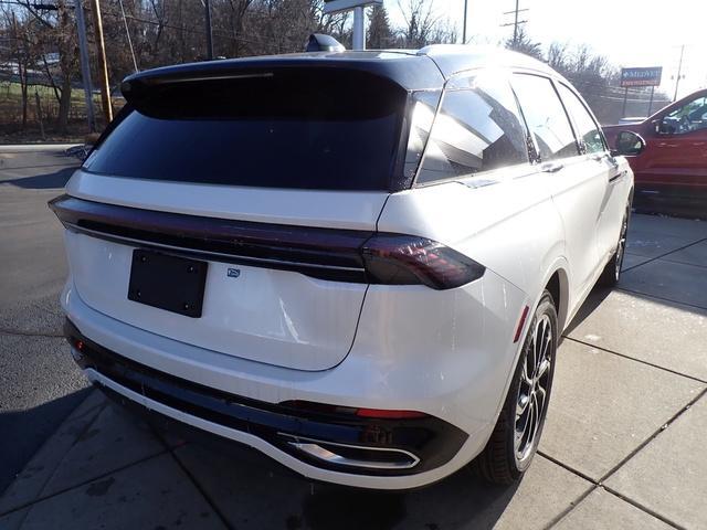 new 2025 Lincoln Nautilus car, priced at $63,455