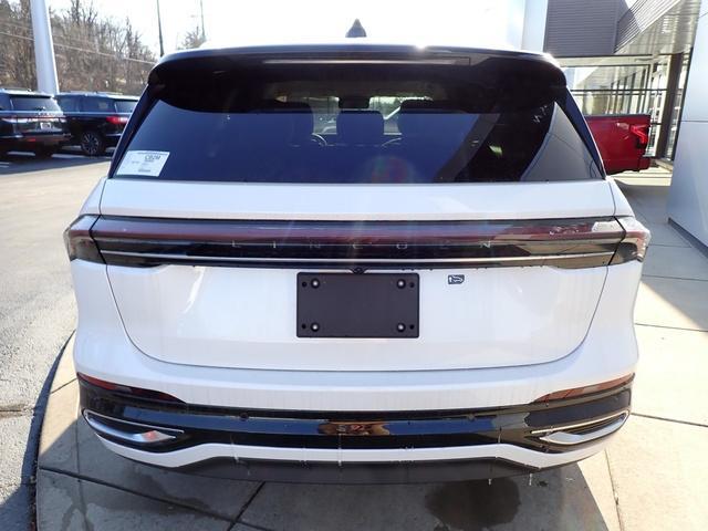 new 2025 Lincoln Nautilus car, priced at $63,455