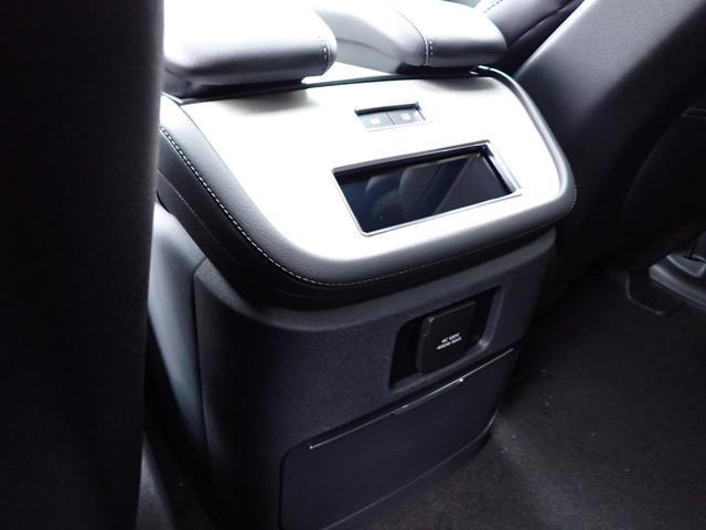 new 2025 Lincoln Navigator car, priced at $107,085