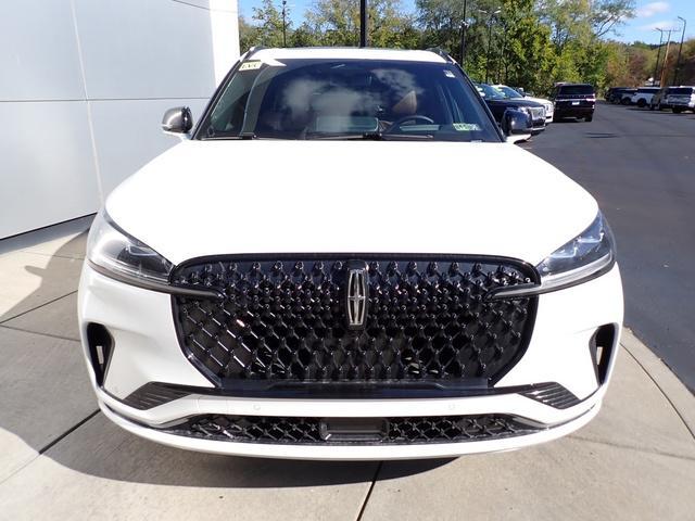 new 2025 Lincoln Aviator car, priced at $81,860