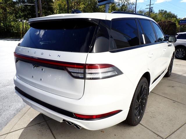 new 2025 Lincoln Aviator car, priced at $81,860