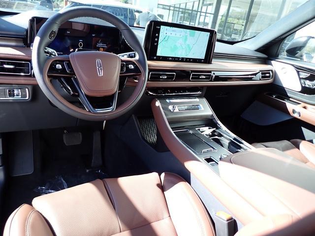 new 2025 Lincoln Aviator car, priced at $81,860