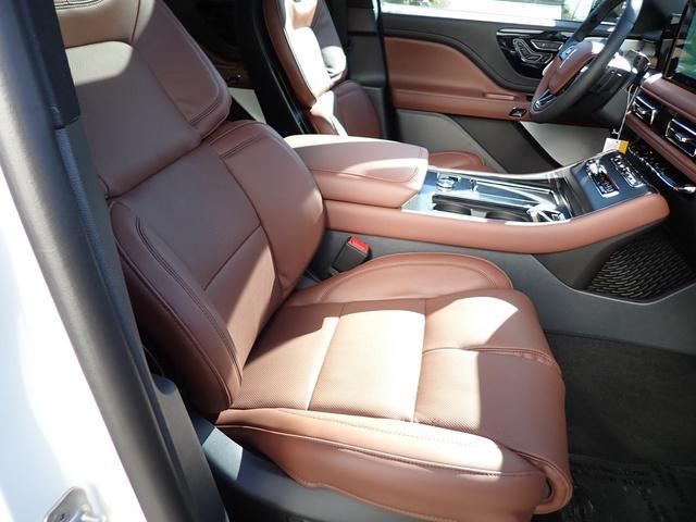 new 2025 Lincoln Aviator car, priced at $81,860