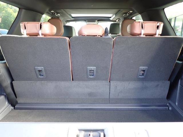 new 2025 Lincoln Navigator car, priced at $102,590