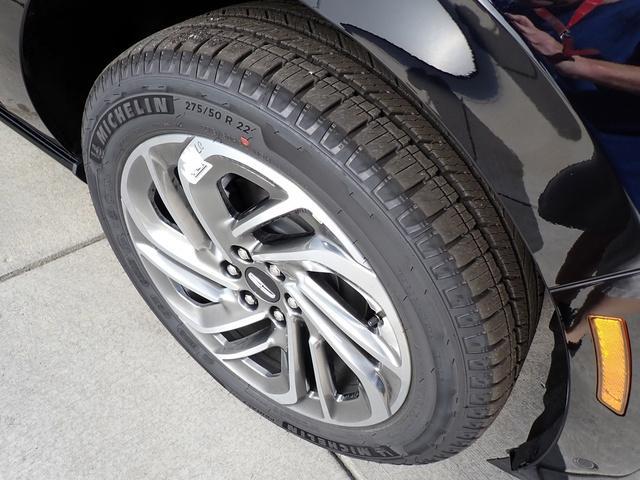 new 2025 Lincoln Navigator car, priced at $102,590