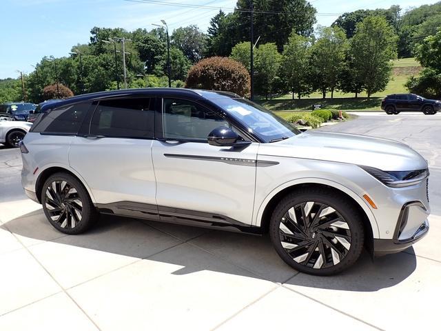 new 2024 Lincoln Nautilus car, priced at $65,120