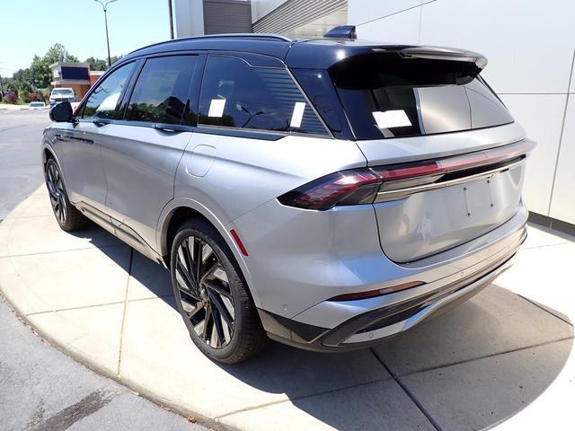 new 2024 Lincoln Nautilus car, priced at $65,120