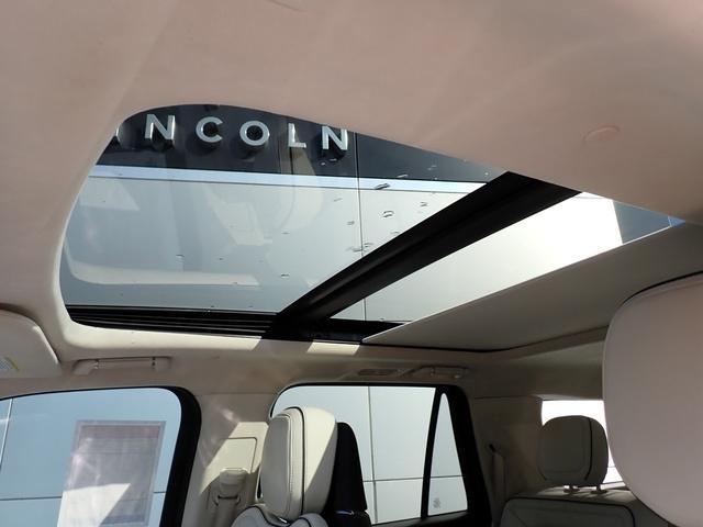 used 2021 Lincoln Navigator L car, priced at $56,777