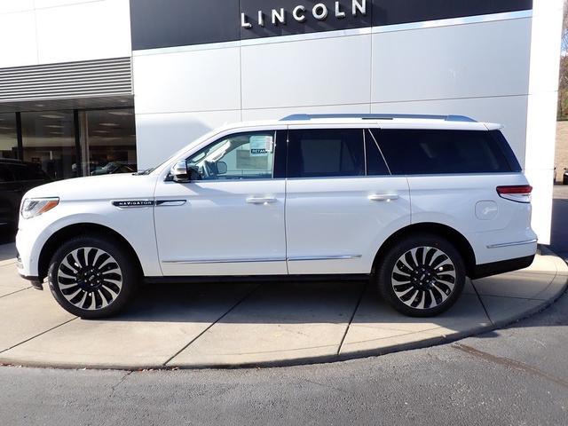 new 2024 Lincoln Navigator car, priced at $114,465