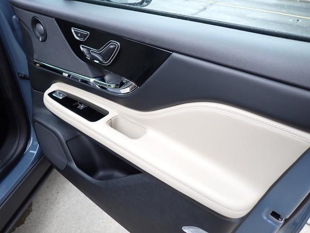 new 2025 Lincoln Corsair car, priced at $69,395