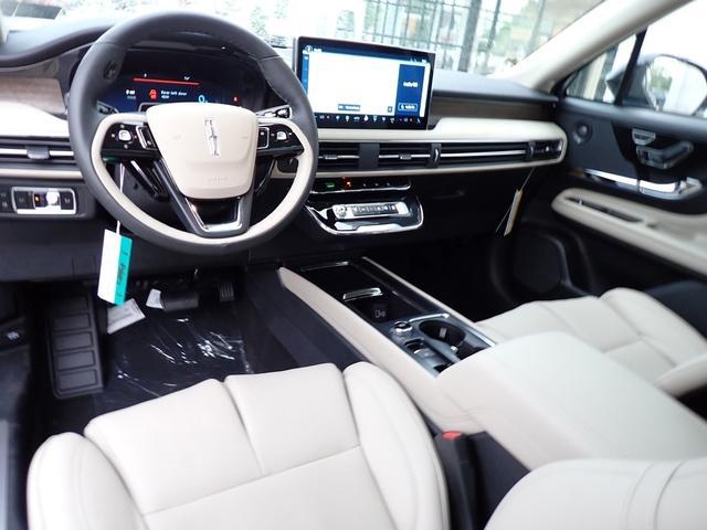 new 2025 Lincoln Corsair car, priced at $69,395