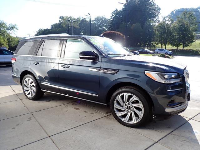 used 2022 Lincoln Navigator car, priced at $72,998