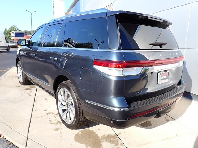 used 2022 Lincoln Navigator car, priced at $72,998