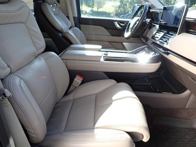 used 2022 Lincoln Navigator car, priced at $72,998