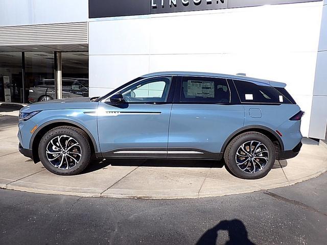 new 2025 Lincoln Nautilus car, priced at $59,020