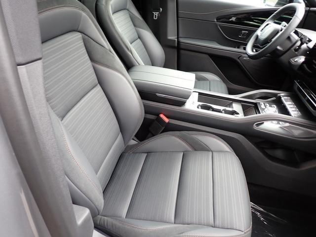 new 2025 Lincoln Nautilus car, priced at $68,455