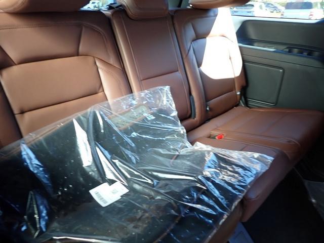 new 2025 Lincoln Navigator car, priced at $104,335