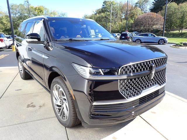 new 2025 Lincoln Navigator car, priced at $102,590