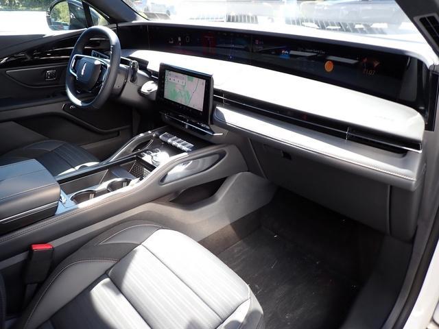 new 2025 Lincoln Nautilus car, priced at $71,525