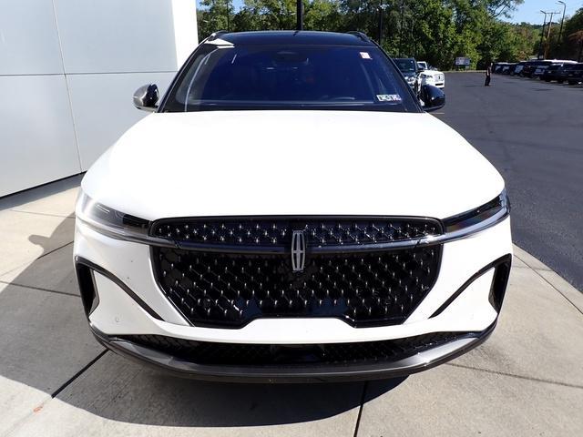 new 2025 Lincoln Nautilus car, priced at $71,525