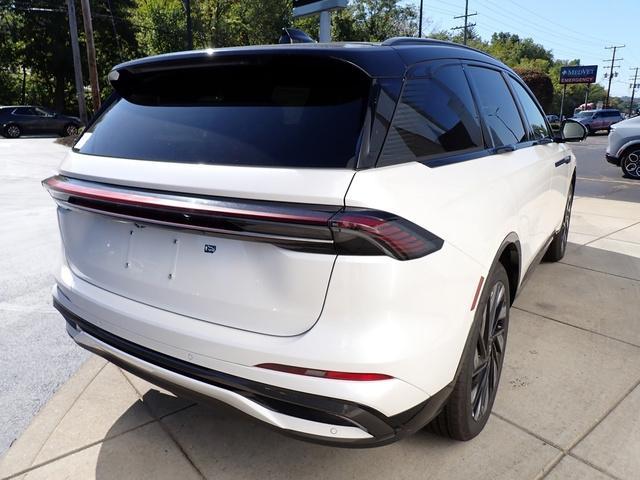 new 2025 Lincoln Nautilus car, priced at $71,525