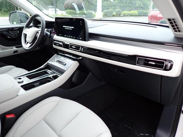 new 2025 Lincoln Aviator car, priced at $67,540