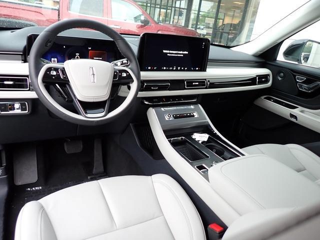 new 2025 Lincoln Aviator car, priced at $67,540