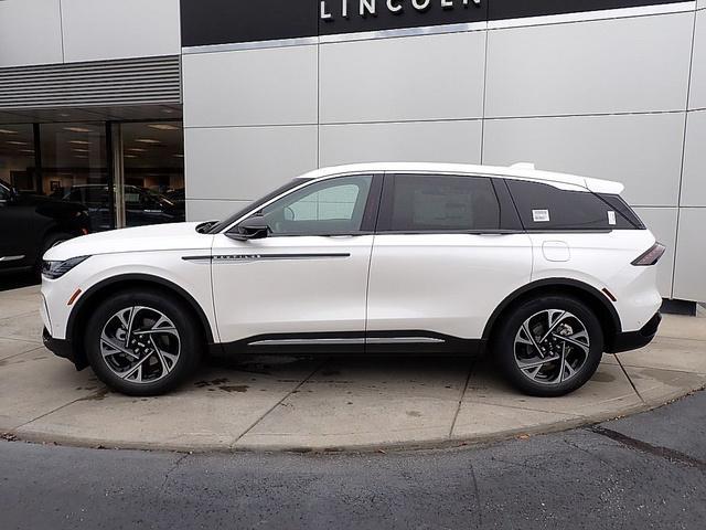 new 2024 Lincoln Nautilus car, priced at $59,535