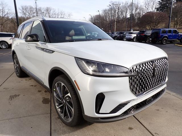 new 2025 Lincoln Aviator car, priced at $79,070